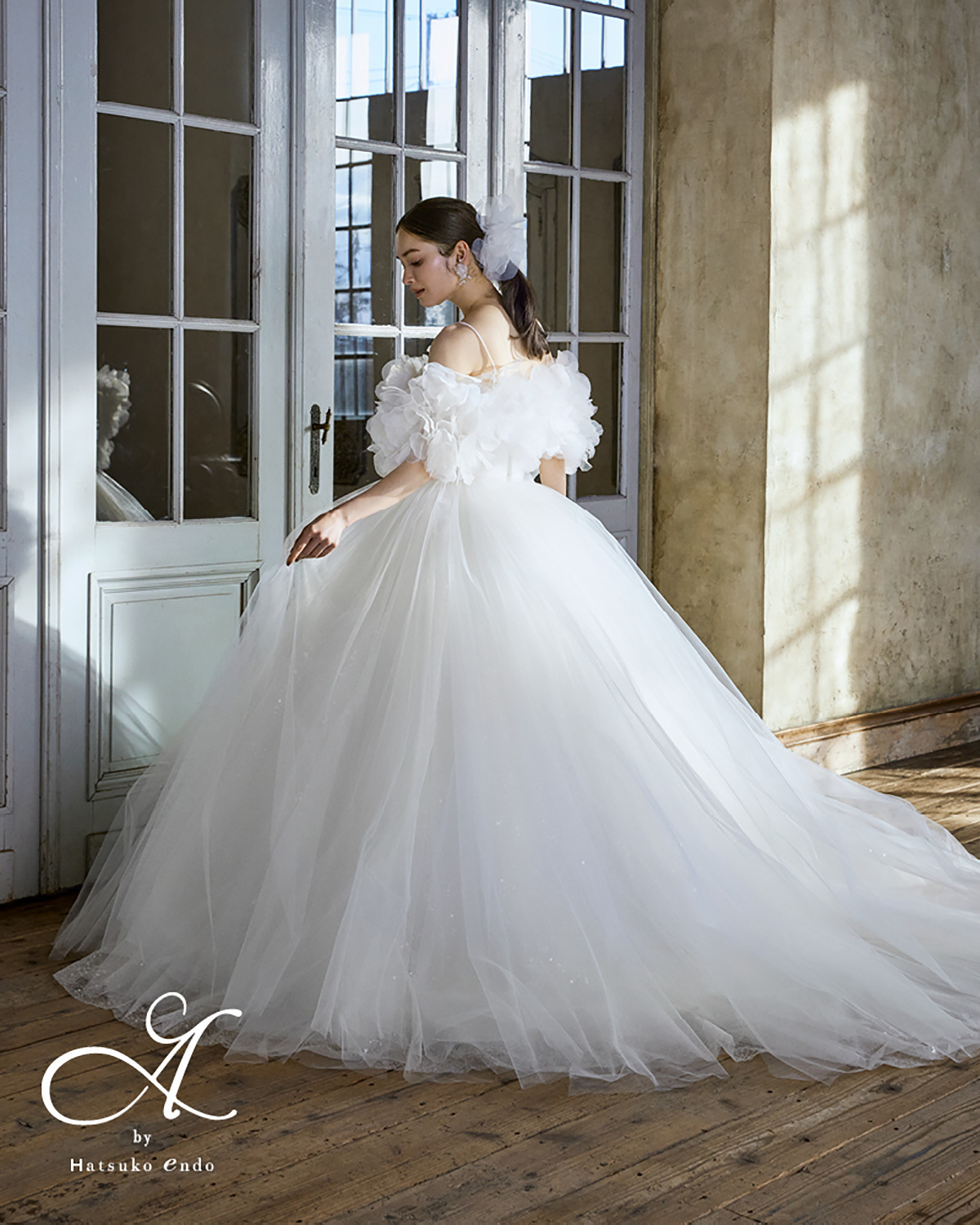 静岡市・富士市・沼津市のドレス専門店フィーノのウエディングドレス、ハツコエンドウ（HatsukoEndo）のHE-164 Nana