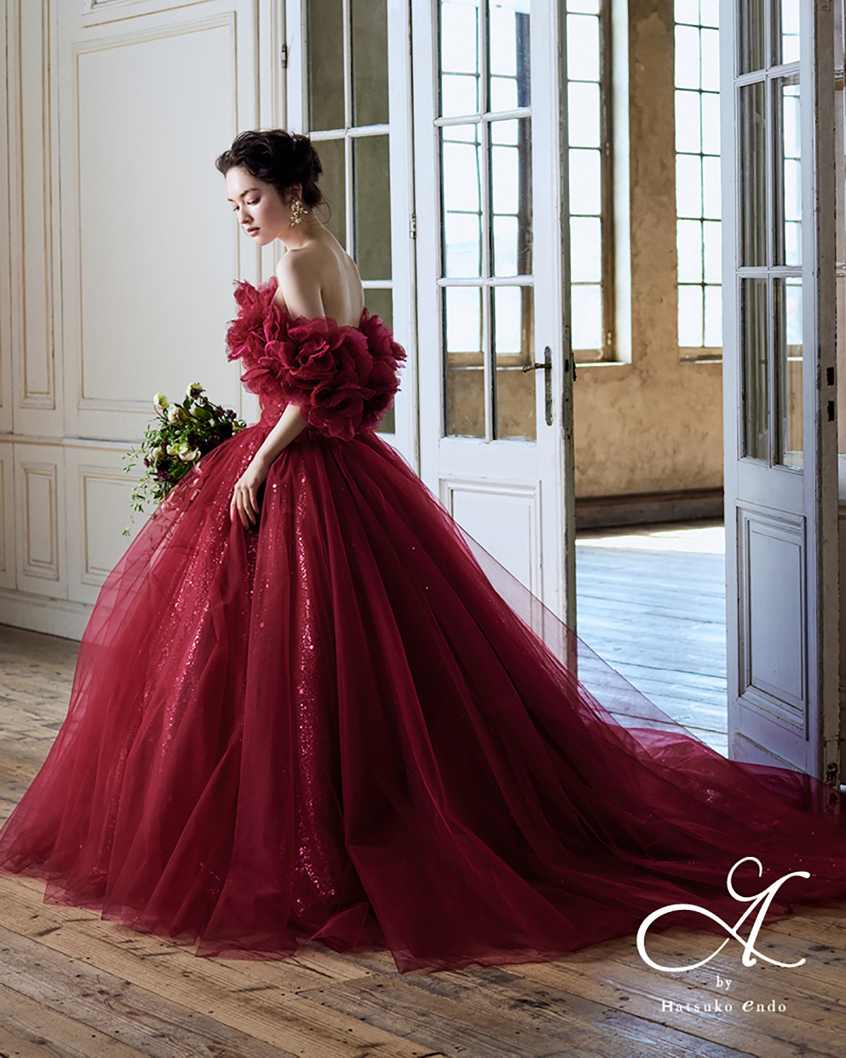 静岡市・富士市・沼津市のドレス専門店フィーノのカラードレス、ハツコエンドウ（Hatsuko Endo）のHE-163Rosa(Bordeaux)
