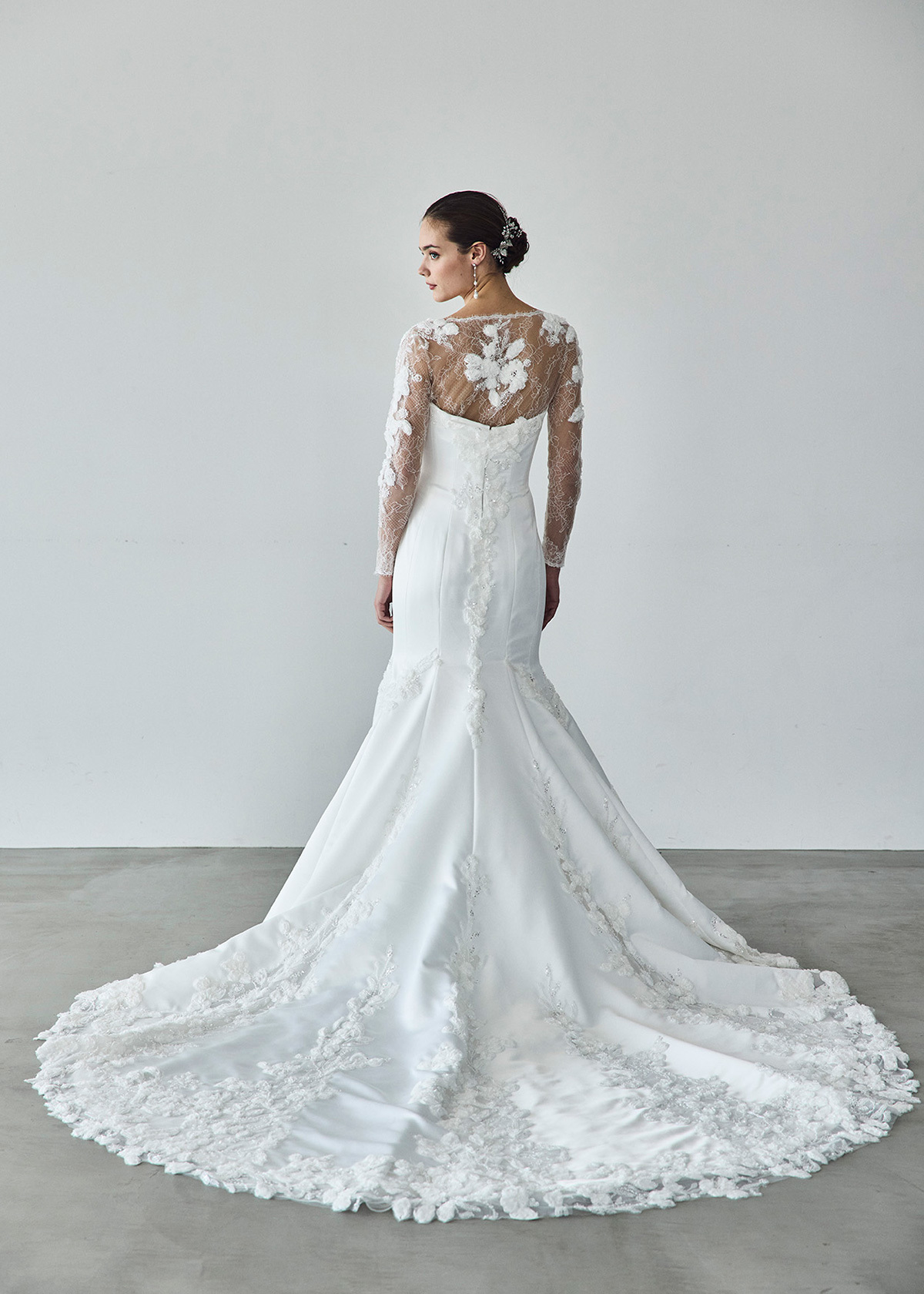 静岡市・富士市・沼津市のドレス専門店フィーノのウエディングドレス、桂由美AK-10552