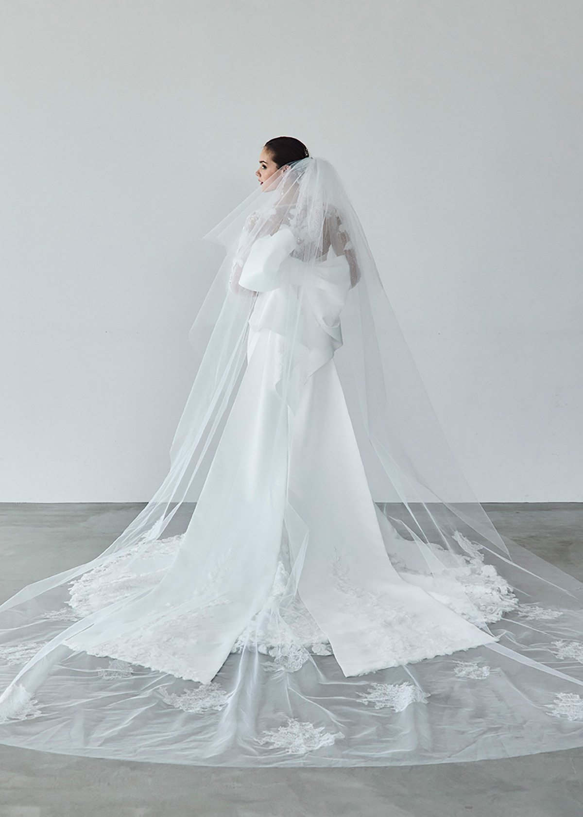 静岡市・富士市・沼津市のドレス専門店フィーノのウエディングドレス、桂由美AK-10552